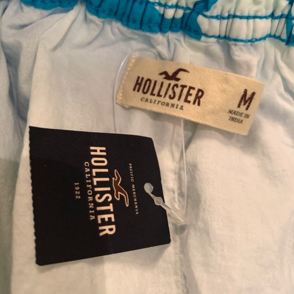 Hollister Blue Flower Cotton Mini Skirt Size Medium - Picture 8 of 8